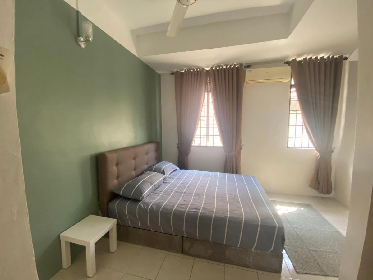 Villa Comfy Sutera Seberang Jaya Kampong Belah Dua Exterior foto
